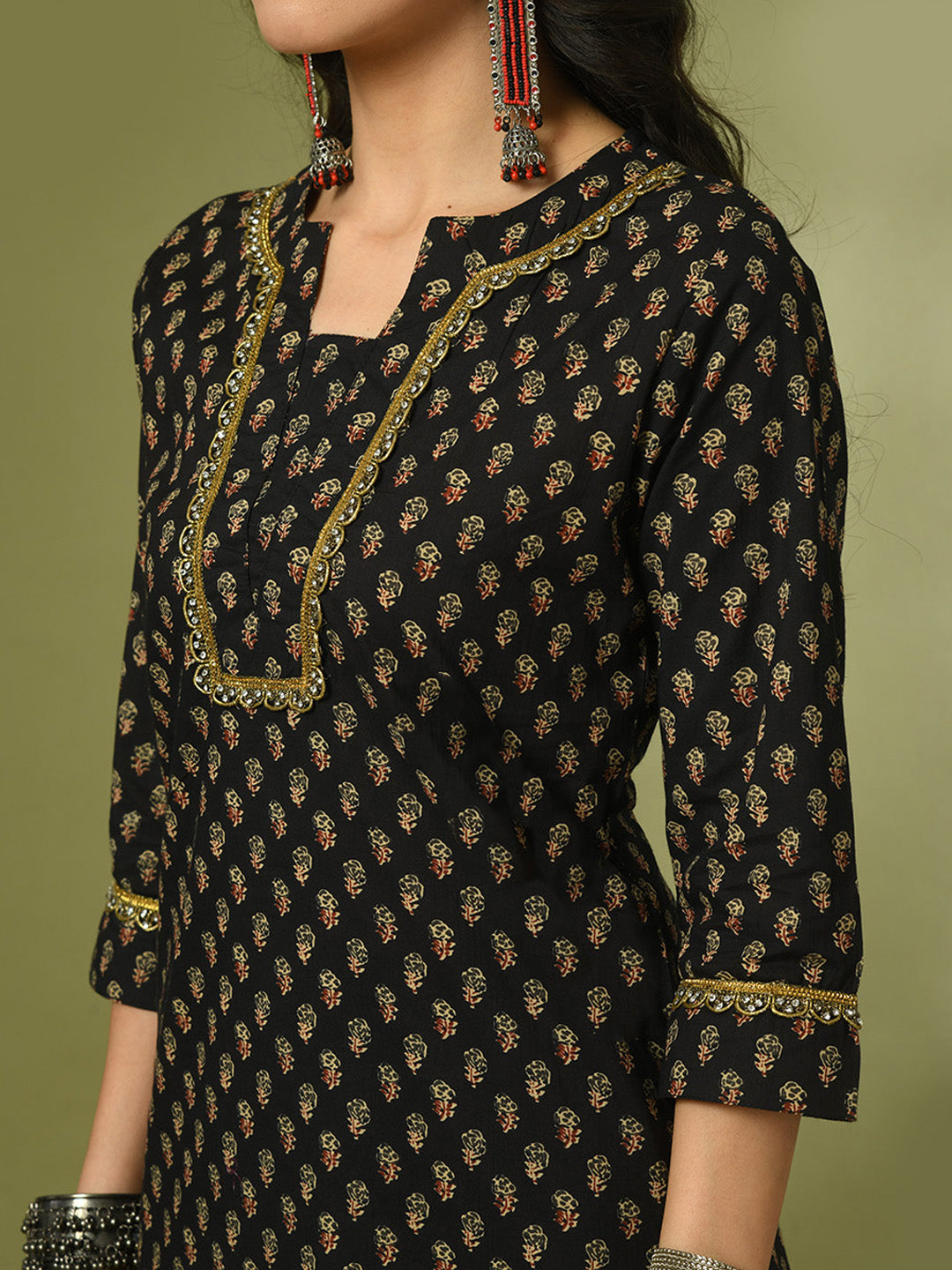 Women's  Black Printed Cotton Straight Party Kurta Sets