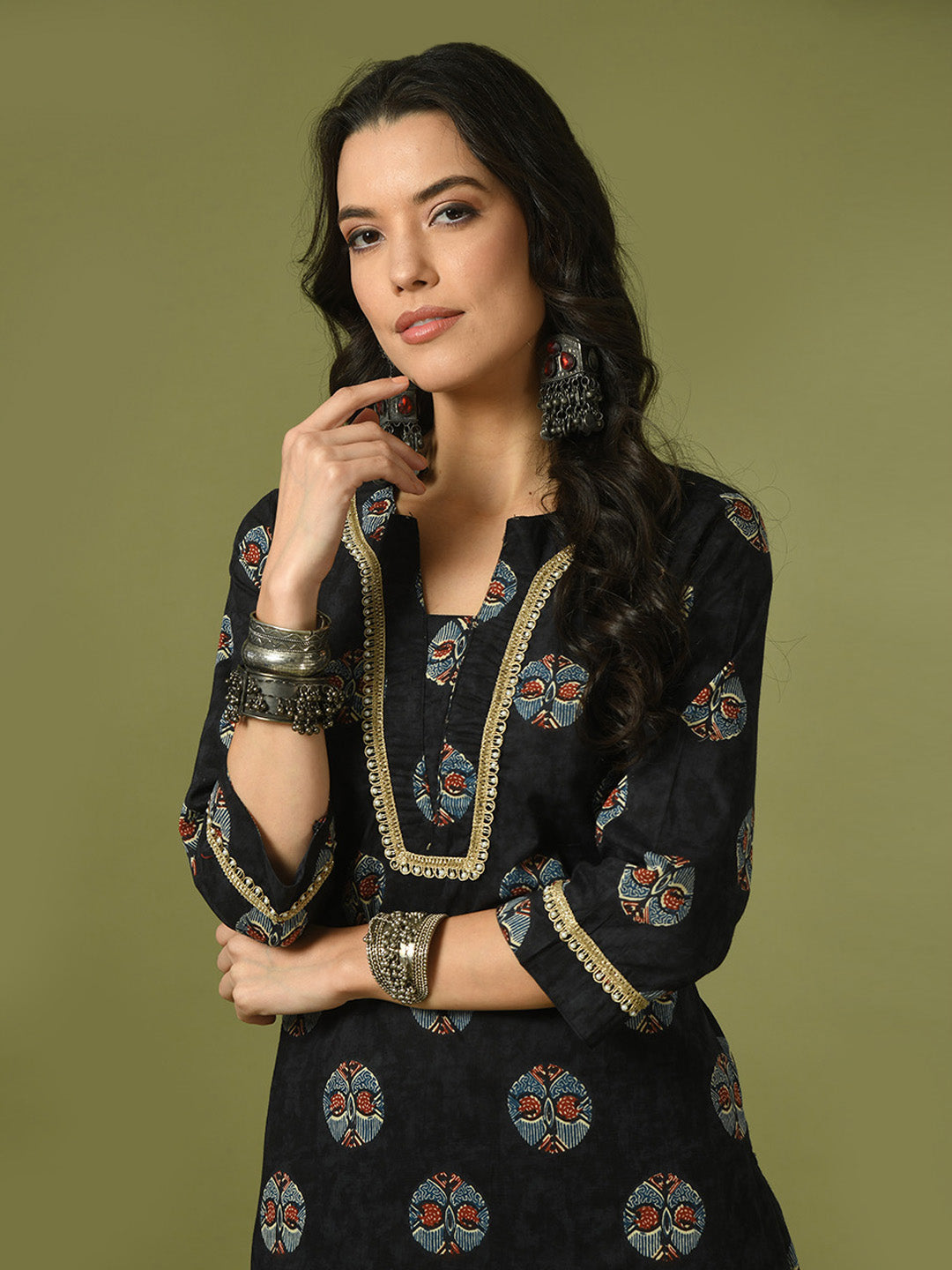 Women's  Black Printed Cotton Straight Party Kurta Sets