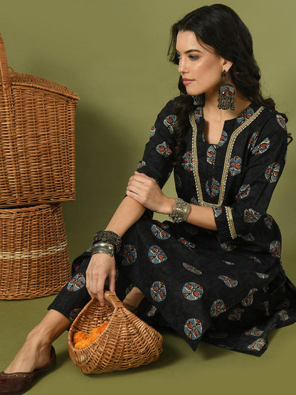 Women's  Black Printed Cotton Straight Party Kurta Sets