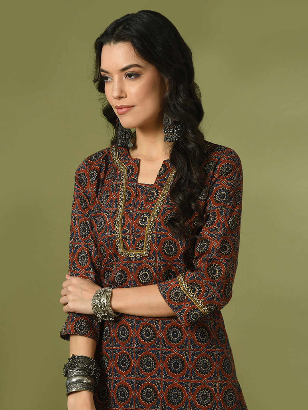Women's  Multi Printed Cotton Straight Party Kurta Sets