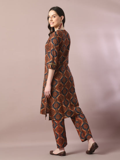 Women's  Multi Printed Cotton Straight Party Kurta Sets