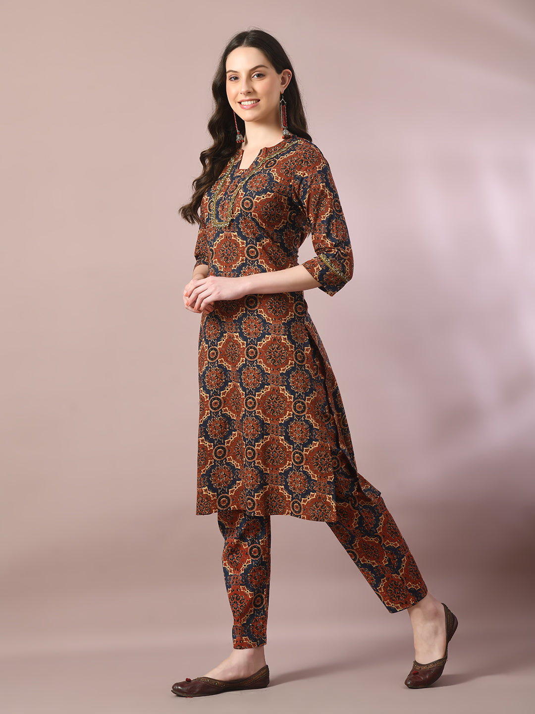Women's  Multi Printed Cotton Straight Party Kurta Sets