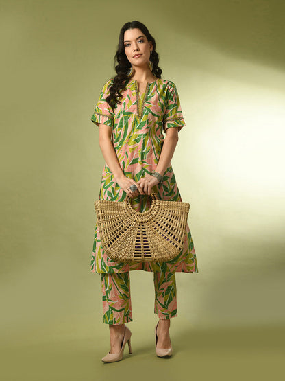 Women's  Multi Printed Cotton Straight Party Kurta Sets