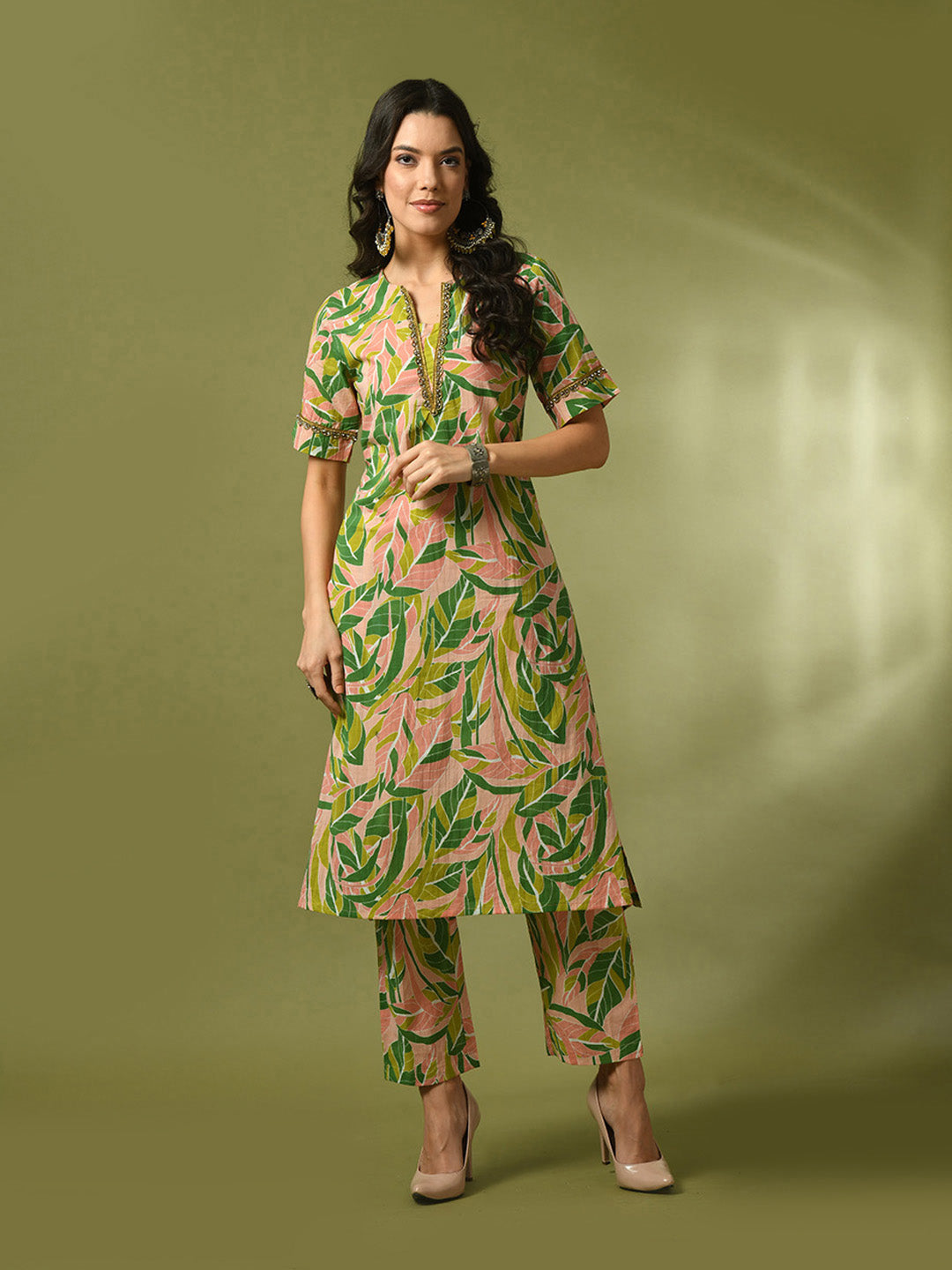 Women's  Multi Printed Cotton Straight Party Kurta Sets