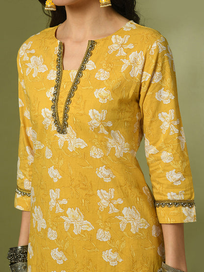 Women's  Yellow Printed Cotton Straight Party Kurta Sets