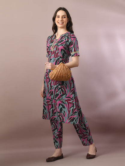 Women's  Multi Printed Cotton Straight Party Kurta Sets