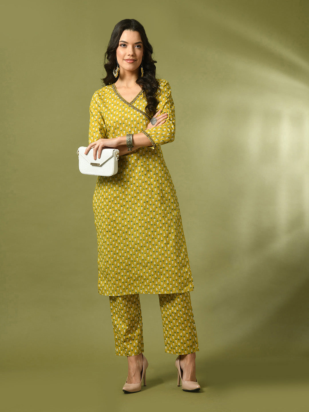 Women's  Yellow Printed Cotton Straight Party Kurta Sets