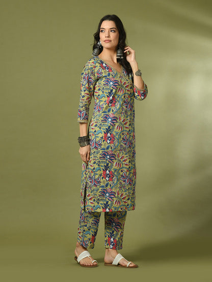 Women's  Multi Printed Cotton Straight Party Kurta Sets