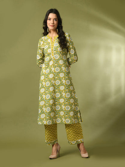 Women's  Multi Printed Cotton Straight Party Kurta Sets