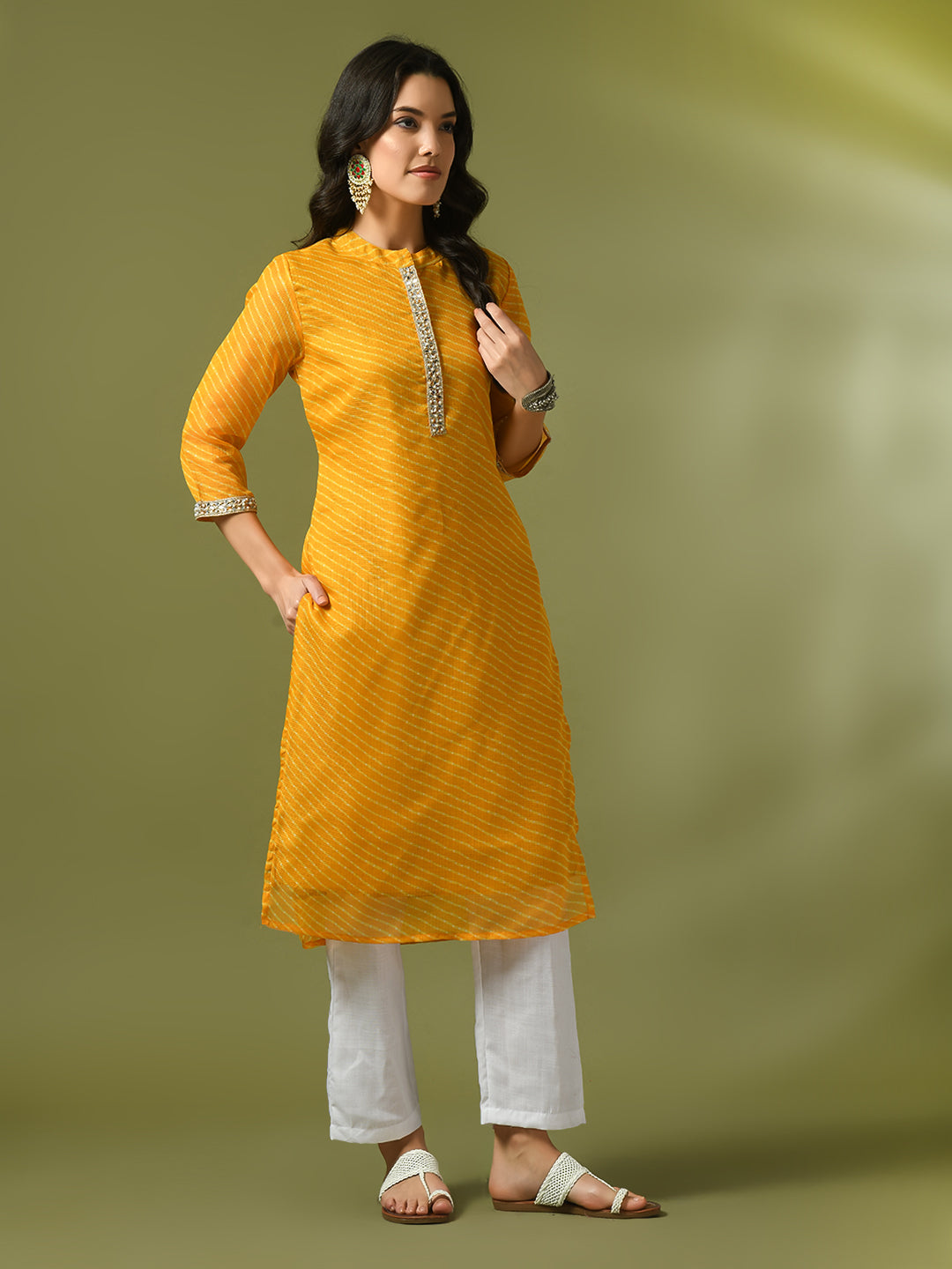 Women's  Yellow Printed Cotton Blend Straight Party Kurta Sets