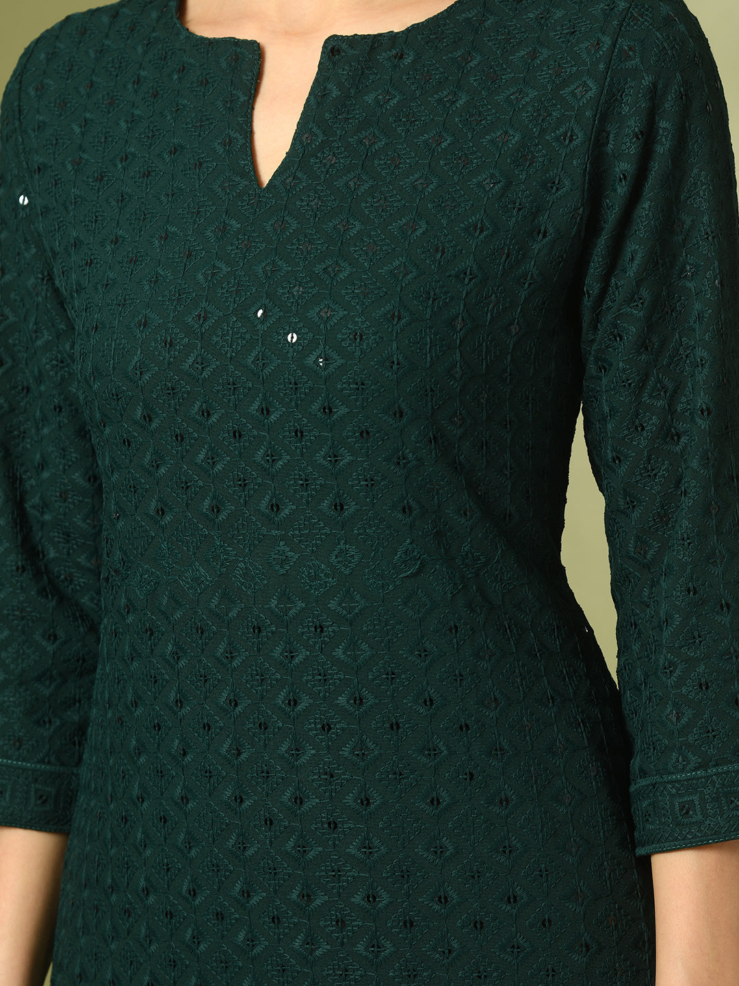 Women's  Green Embroidered Cotton Straight Party Kurta Sets