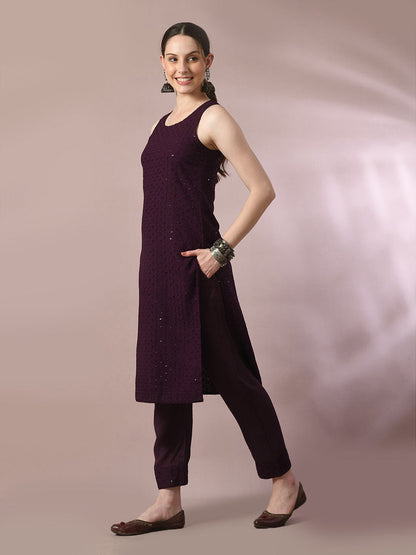 Women's  Magenta Embroidered Cotton Straight Party Kurta Sets