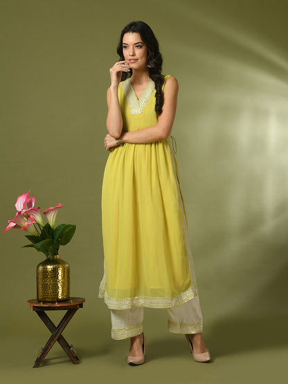 Women's  Yellow Solid Georgette Anarkali Party Kurta Sets