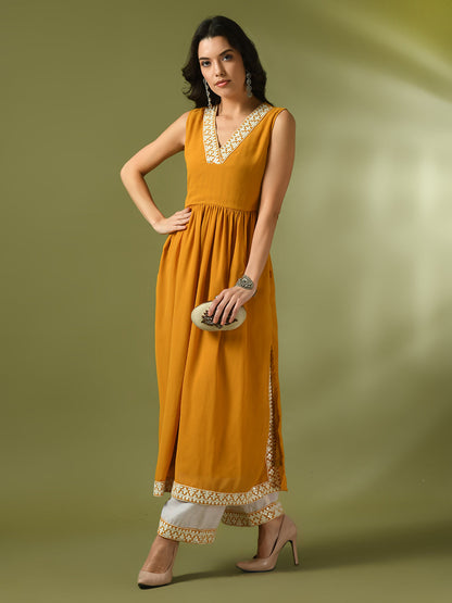 Women's  Yellow Solid Georgette Anarkali Party Kurta Sets