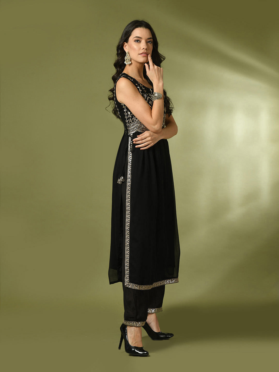 Women's  Black Embroidered Georgette Anarkali Party Kurta Sets
