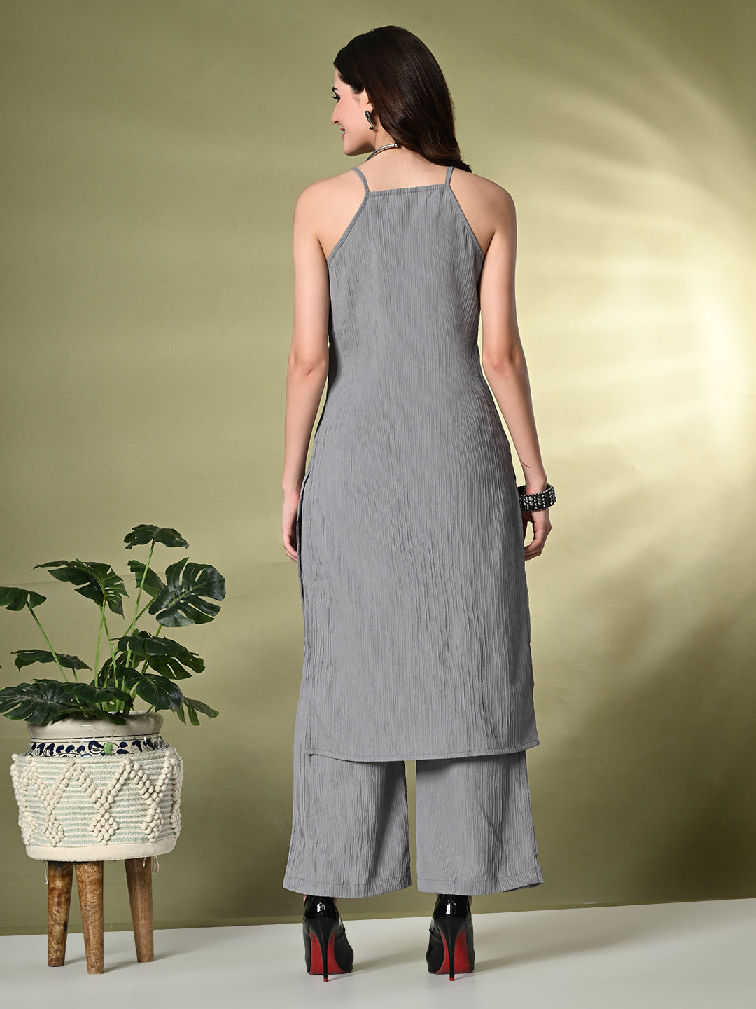 Color-Grey