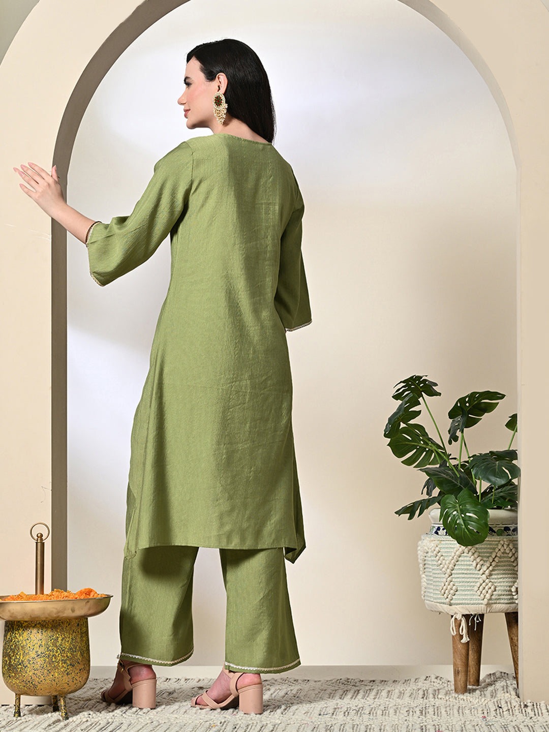 Color-Green