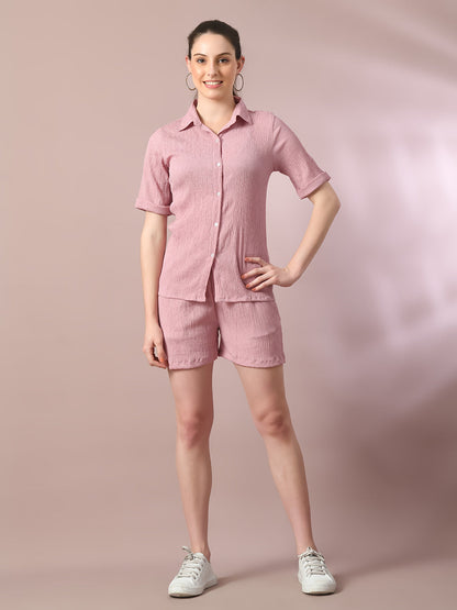 Women's  Pink Solid Regular Fit Shirt