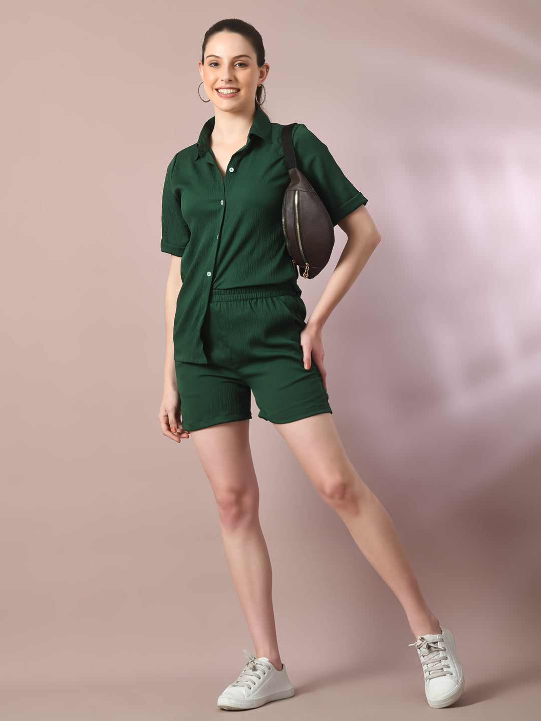 Women's  Green Solid Regular Fit Shirt