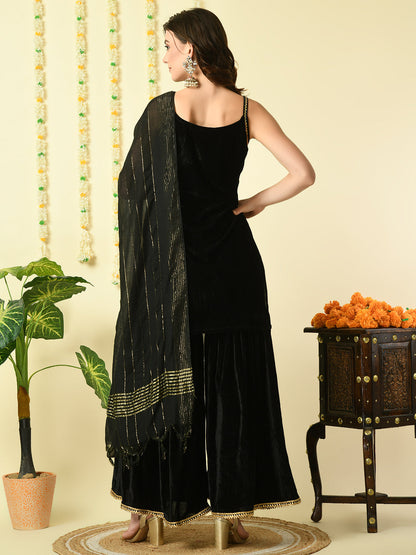 Color_Black