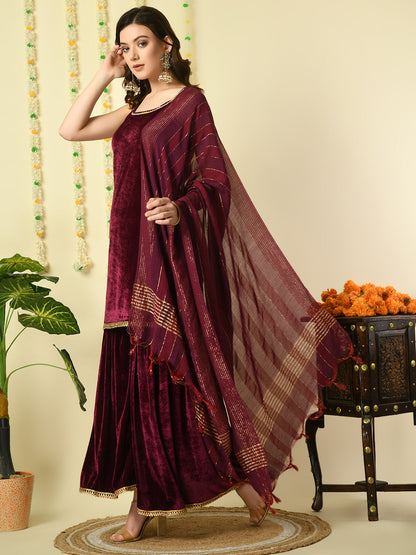 Color_Maroon