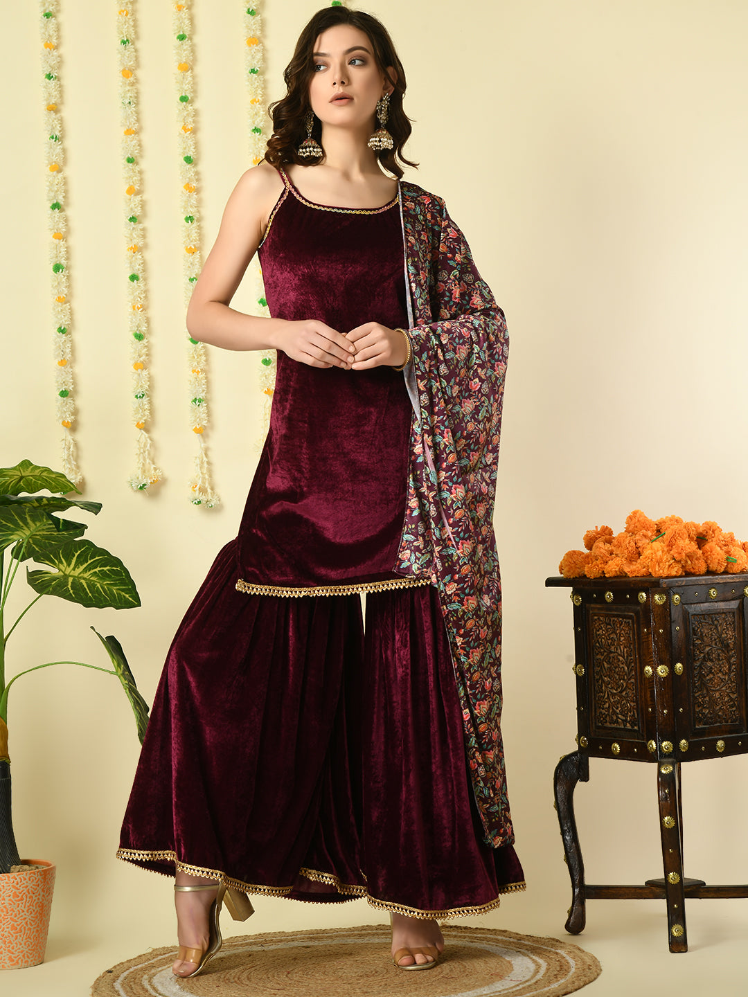 Color_Maroon