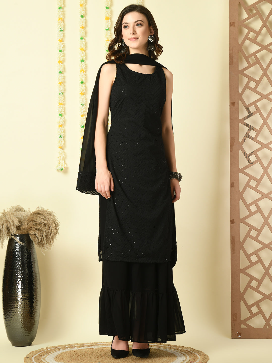 Color_Black
