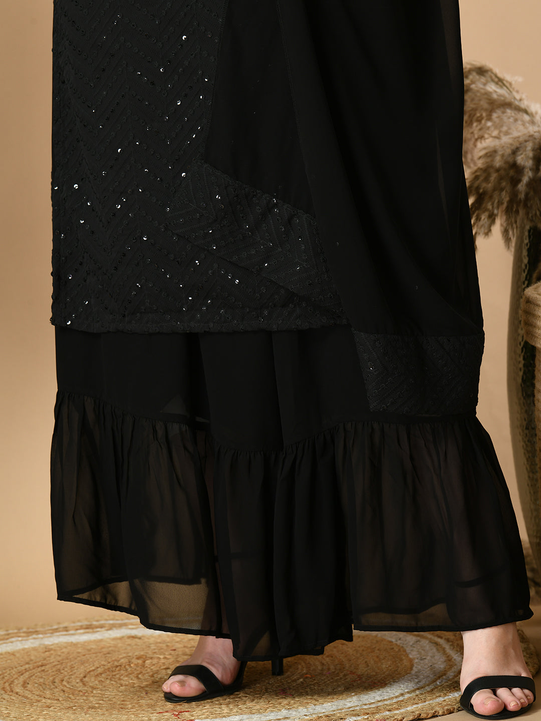Color_Black