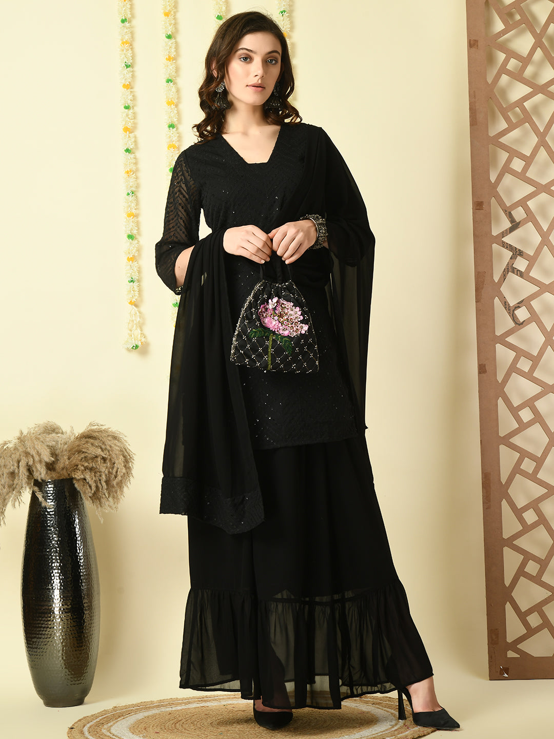 Color_Black