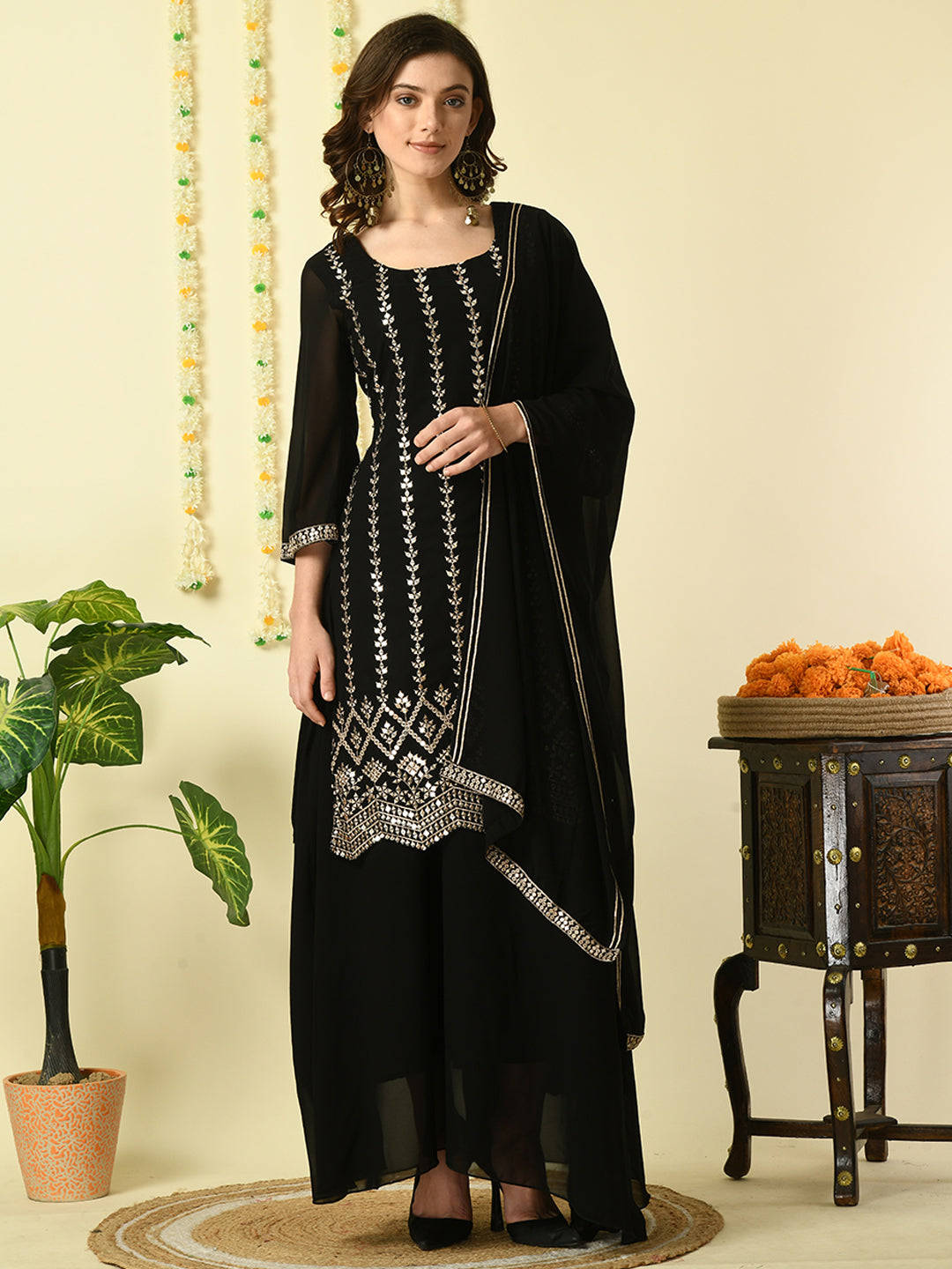 Color_Black