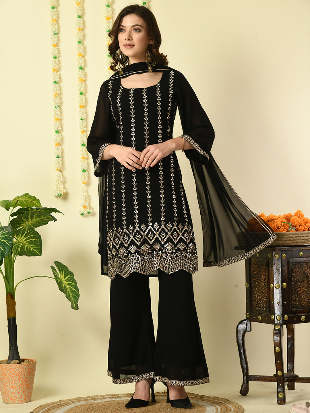 Color_Black