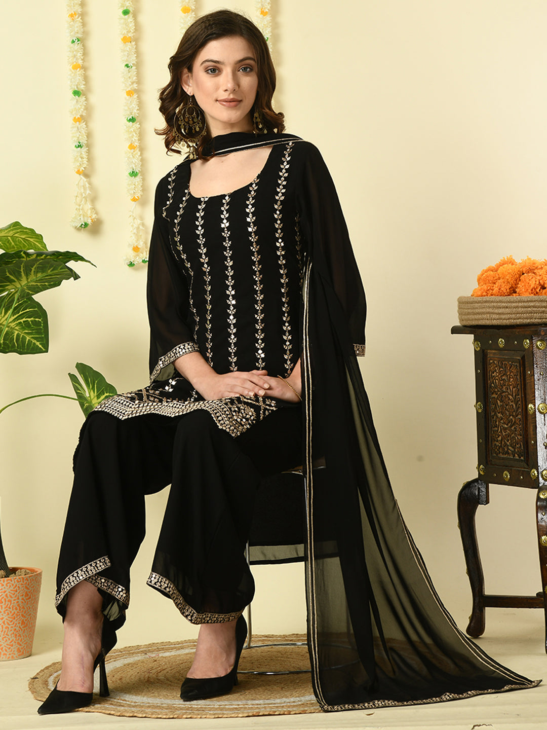 Color_Black