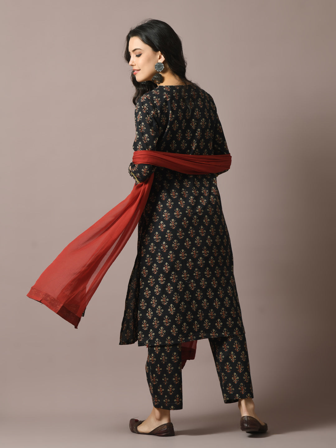 Women's  Black Printed Cotton Straight Party Kurta Sets With Dupatta