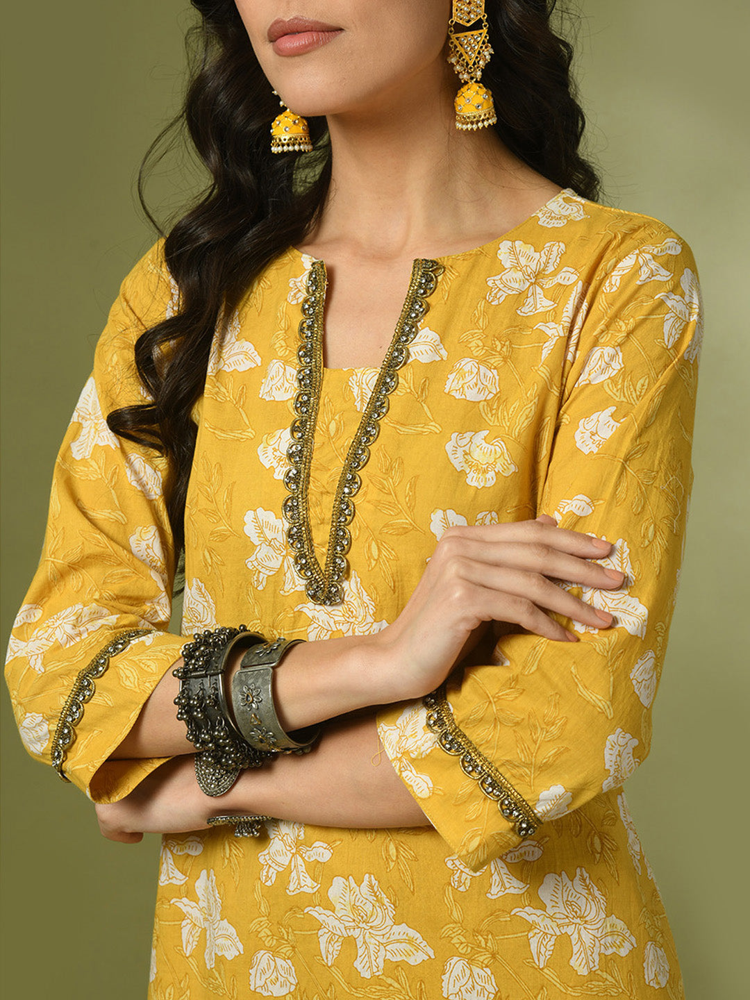 Women's  Yellow Printed Cotton Straight Party Kurta Sets With Dupatta