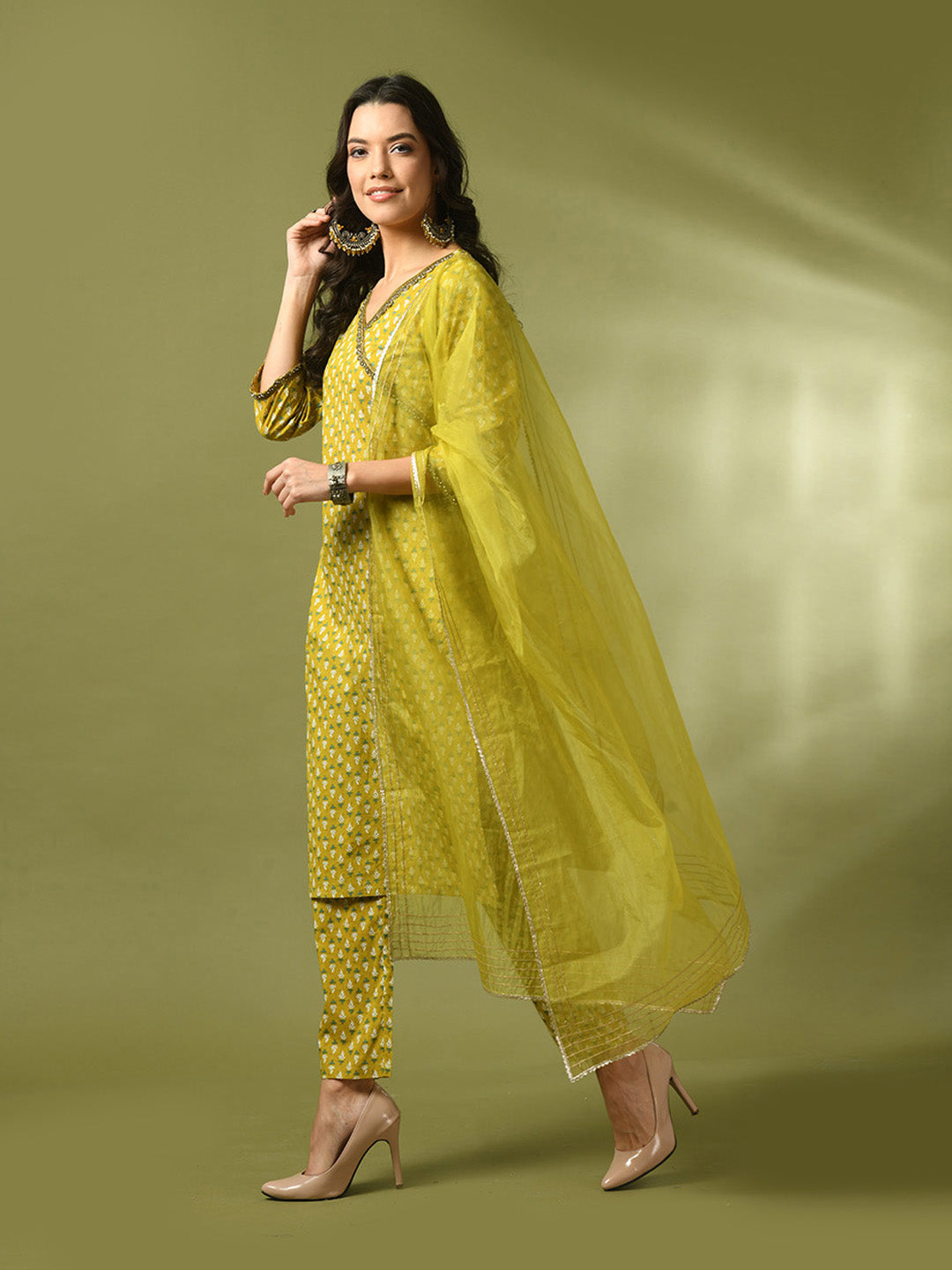 Women's  Yellow Printed Cotton Straight Party Kurta Sets With Dupatta