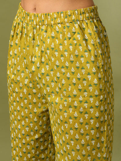 Women's  Yellow Printed Cotton Straight Party Kurta Sets With Dupatta