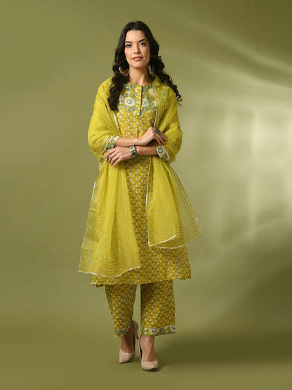Women's  Yellow Printed Cotton Straight Party Kurta Sets With Dupatta