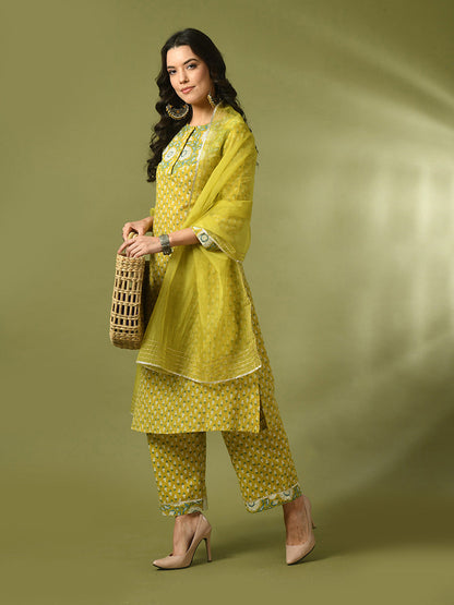 Women's  Yellow Printed Cotton Straight Party Kurta Sets With Dupatta