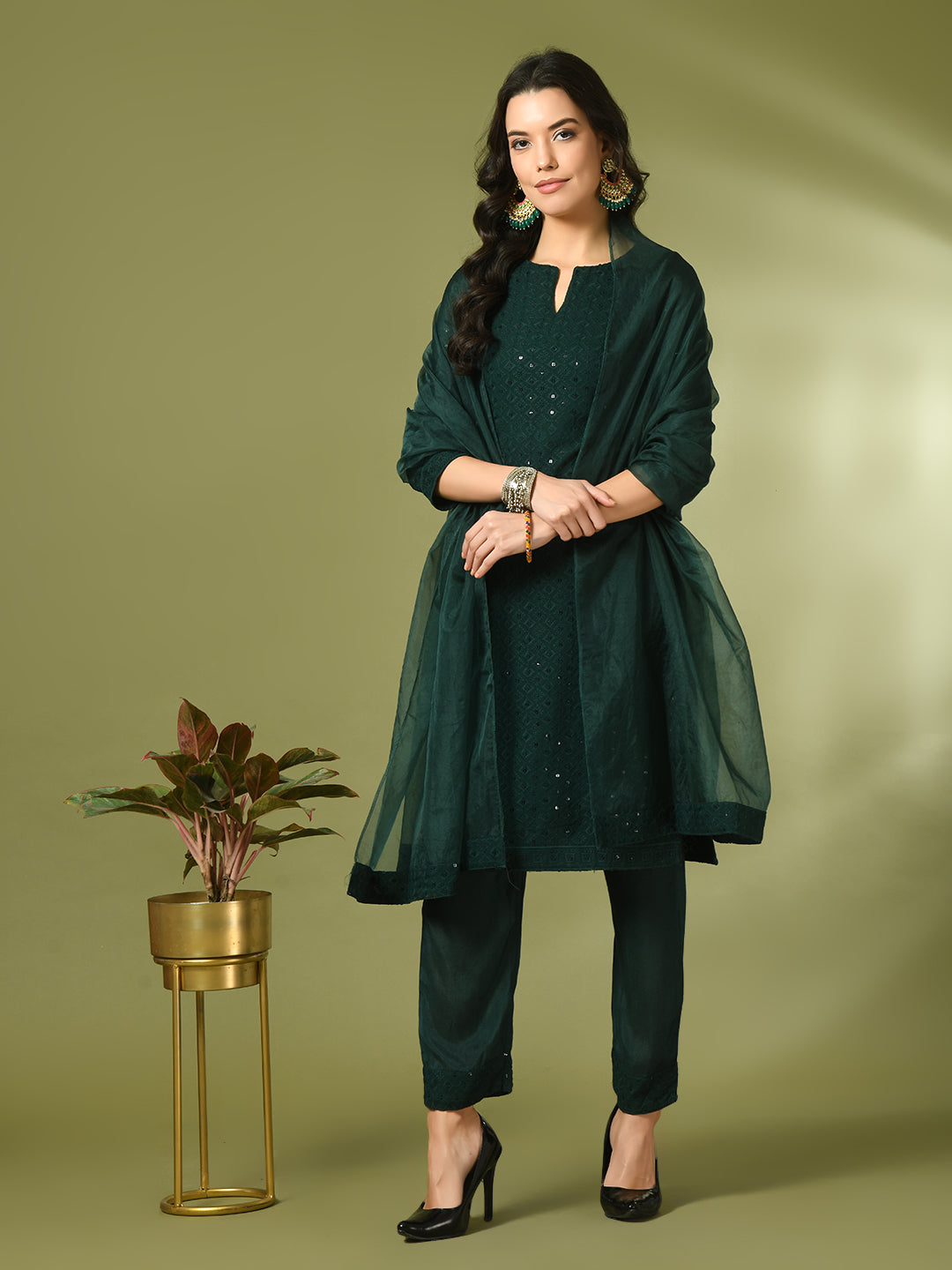 Women's  Green Embroidered Cotton Straight Party Kurta Sets With Dupatta