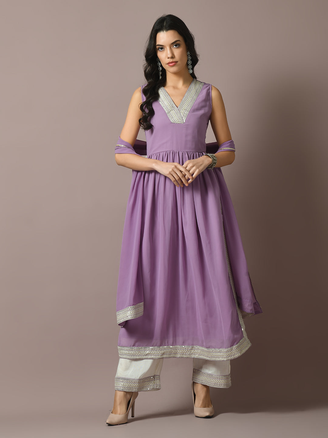 Women's  Lavender Solid Georgette Anarkali Party Kurta Sets With Dupatta