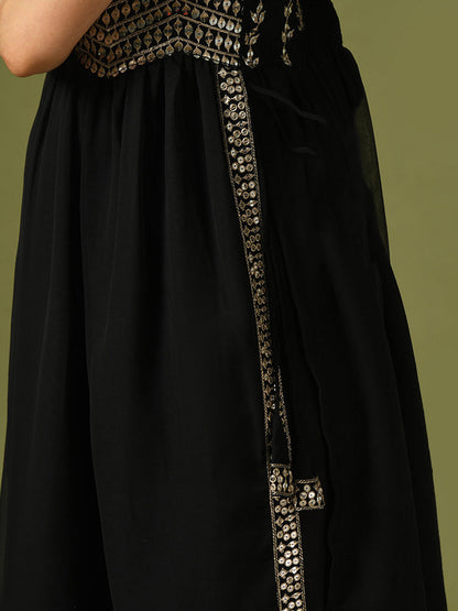Women's  Black Embroidered Georgette Anarkali Party Kurta Sets With Dupatta
