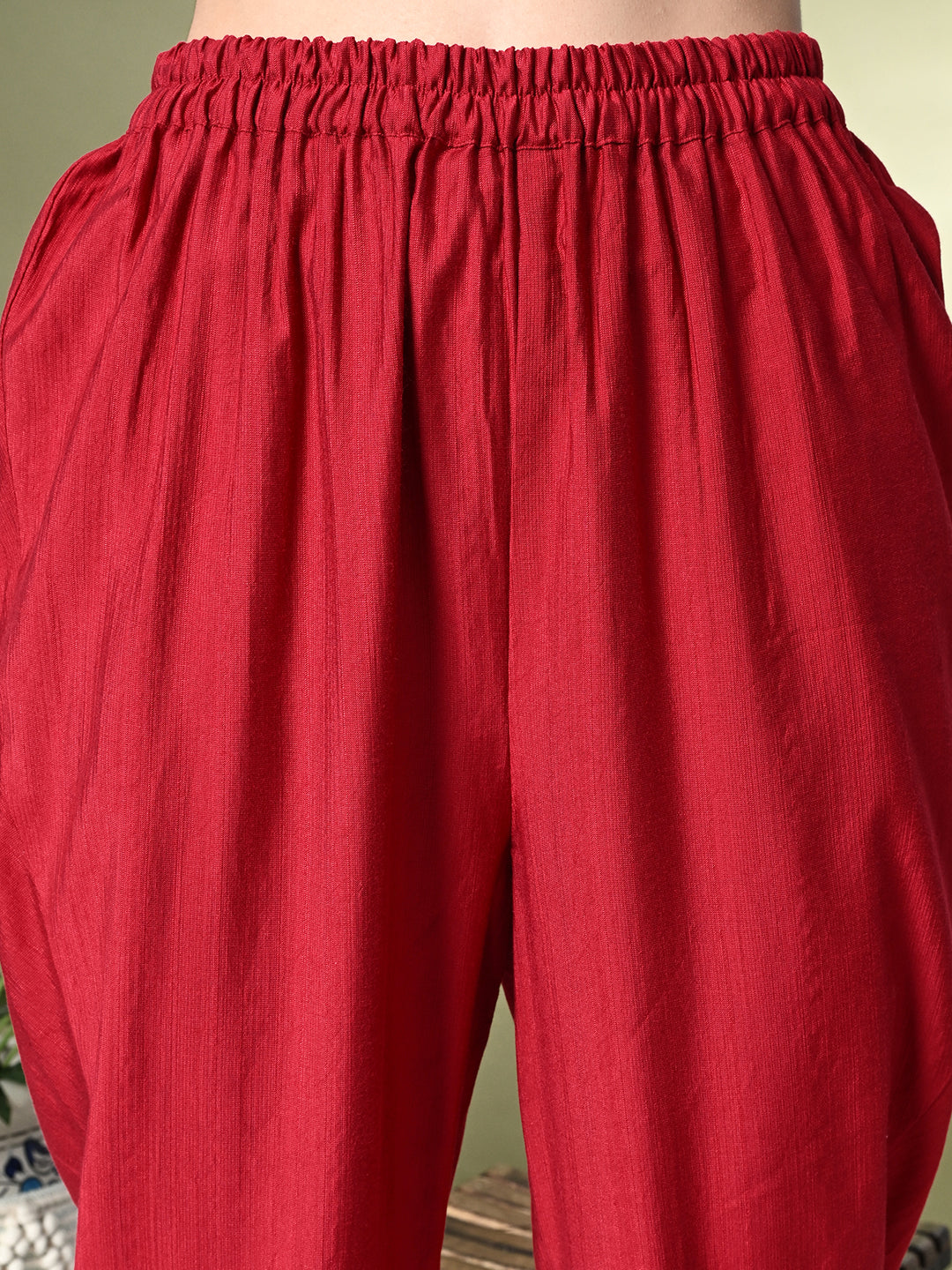 Color-Red