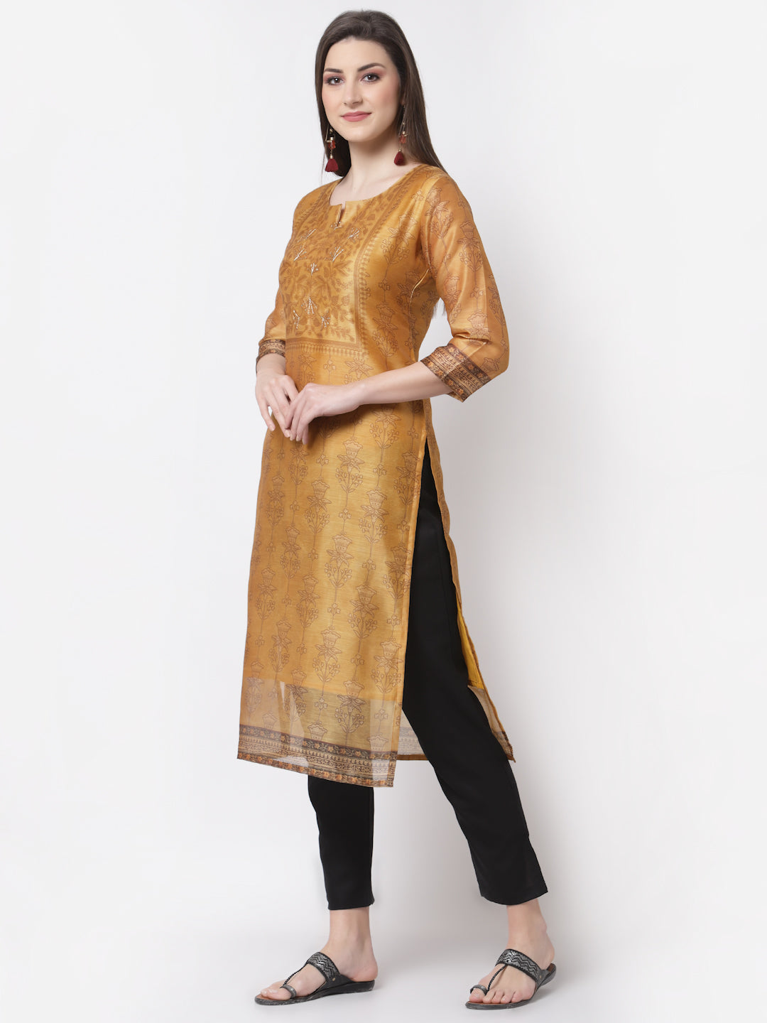 Women's Stylish Chanderi silk Round Neck 3/4 Sleeve Printed Kurta