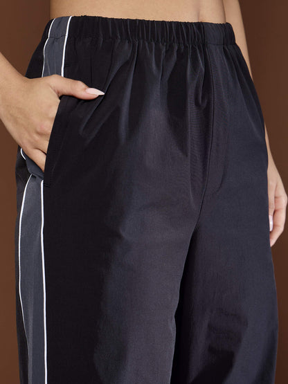 Women's Unisex Black Side Panel Baggy Parachute Pan