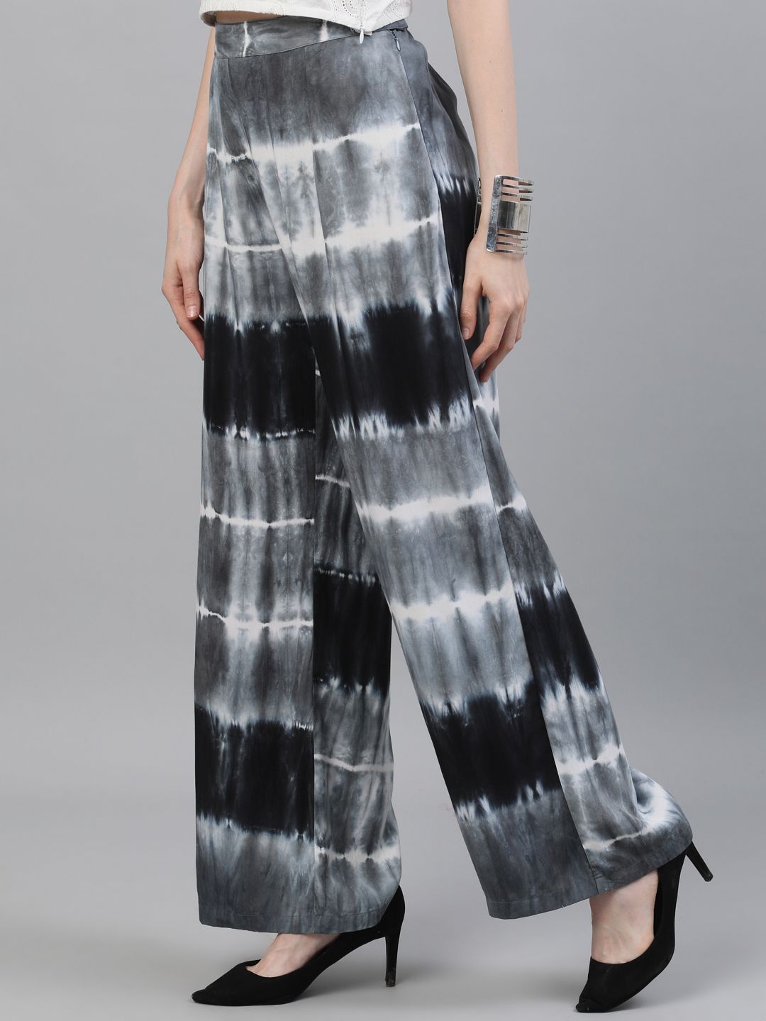 COLOR_Grey