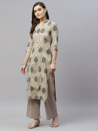 Color_Beige