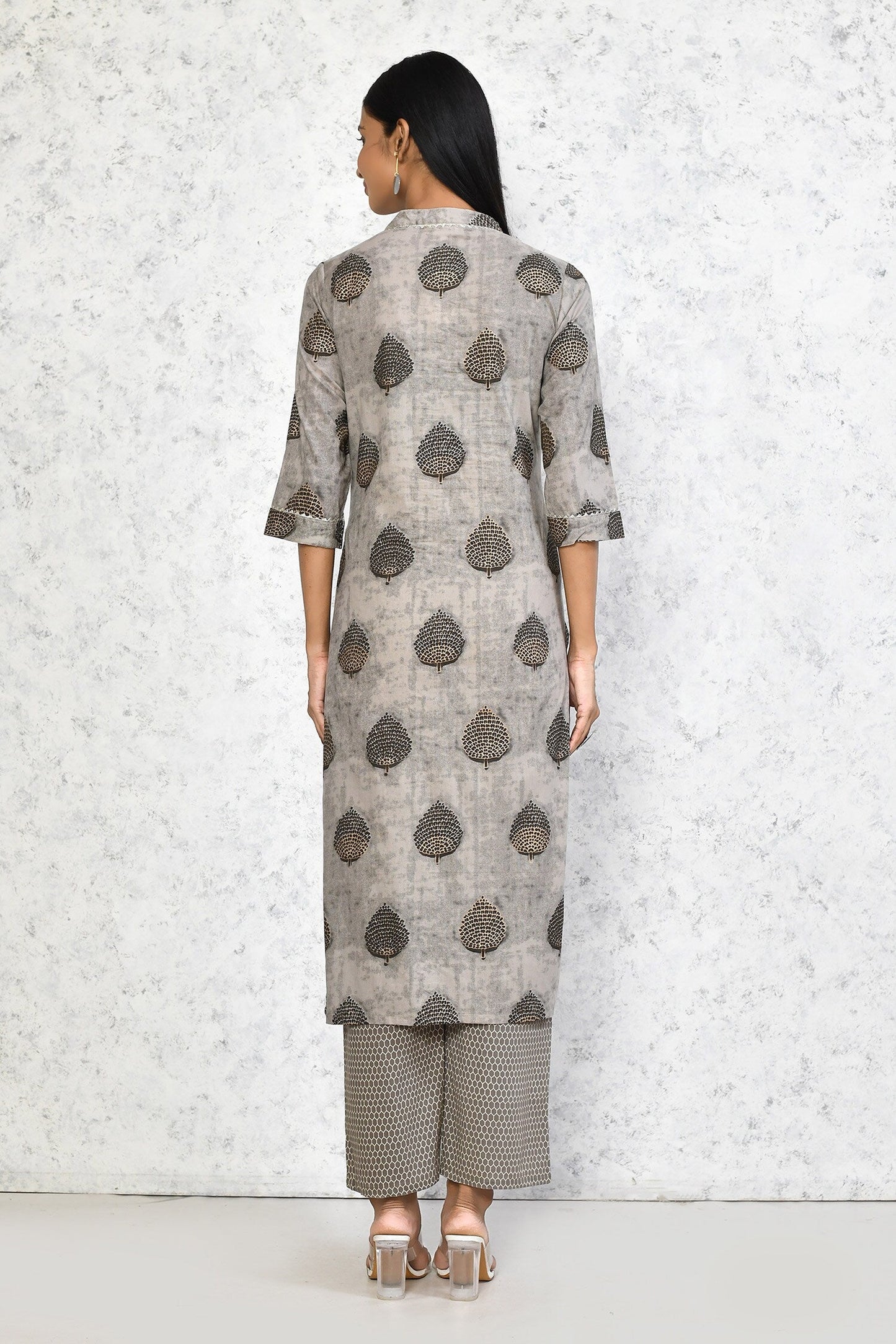 Color_Beige