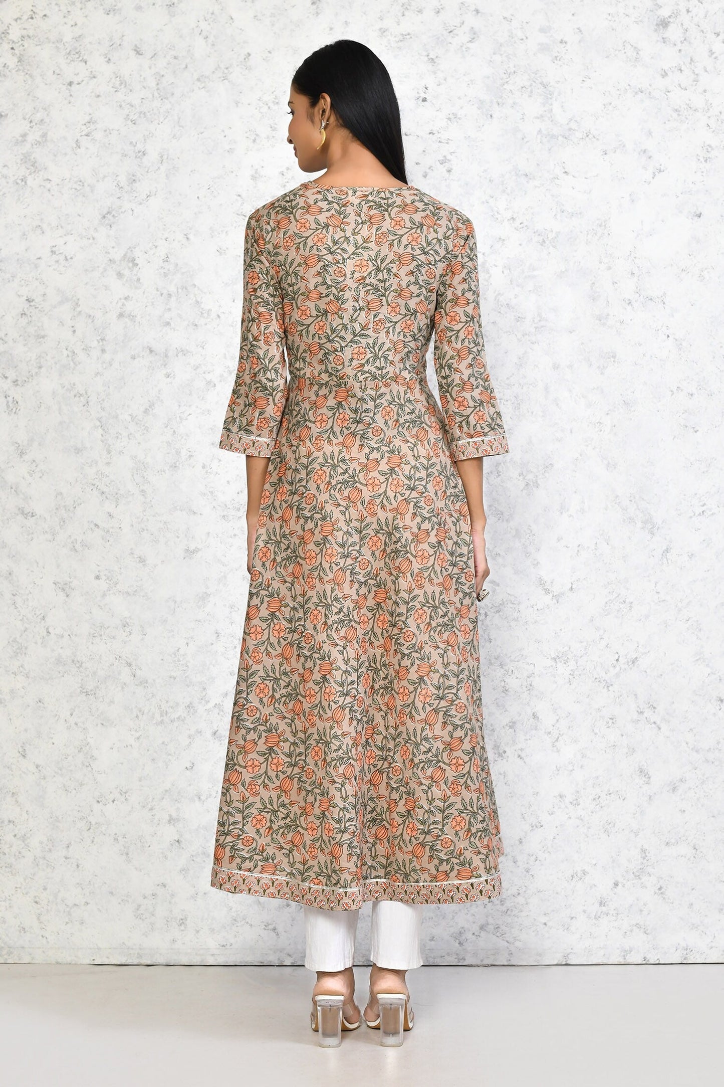 Color_Brown