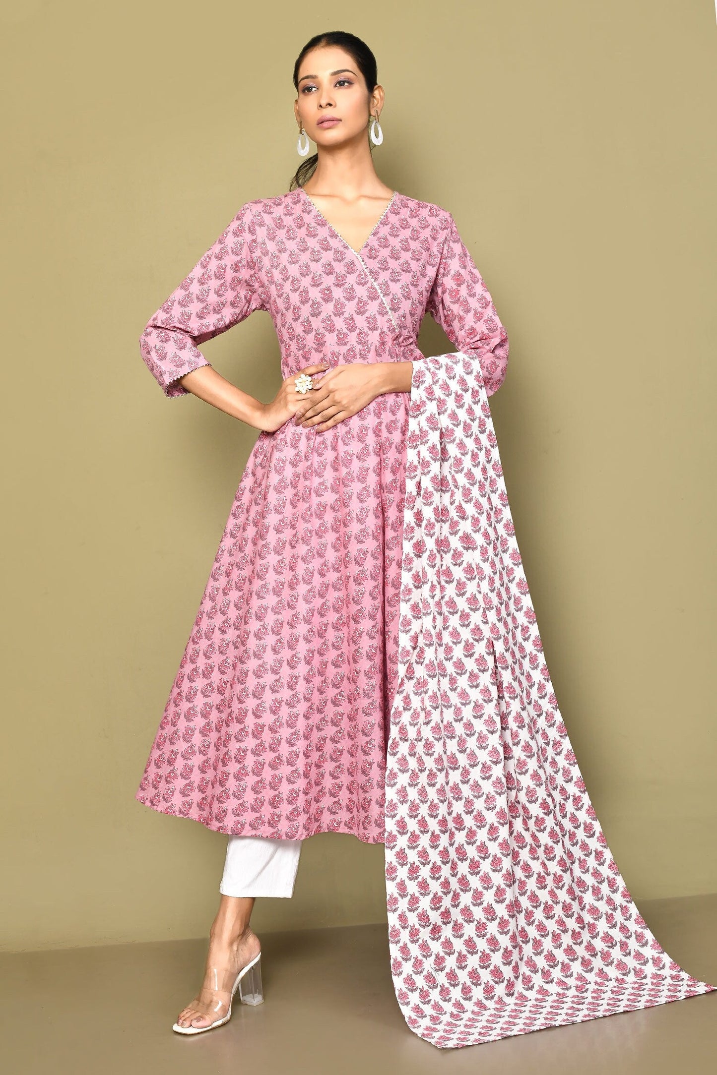 Color_Pink