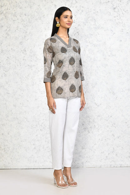 Color_Beige
